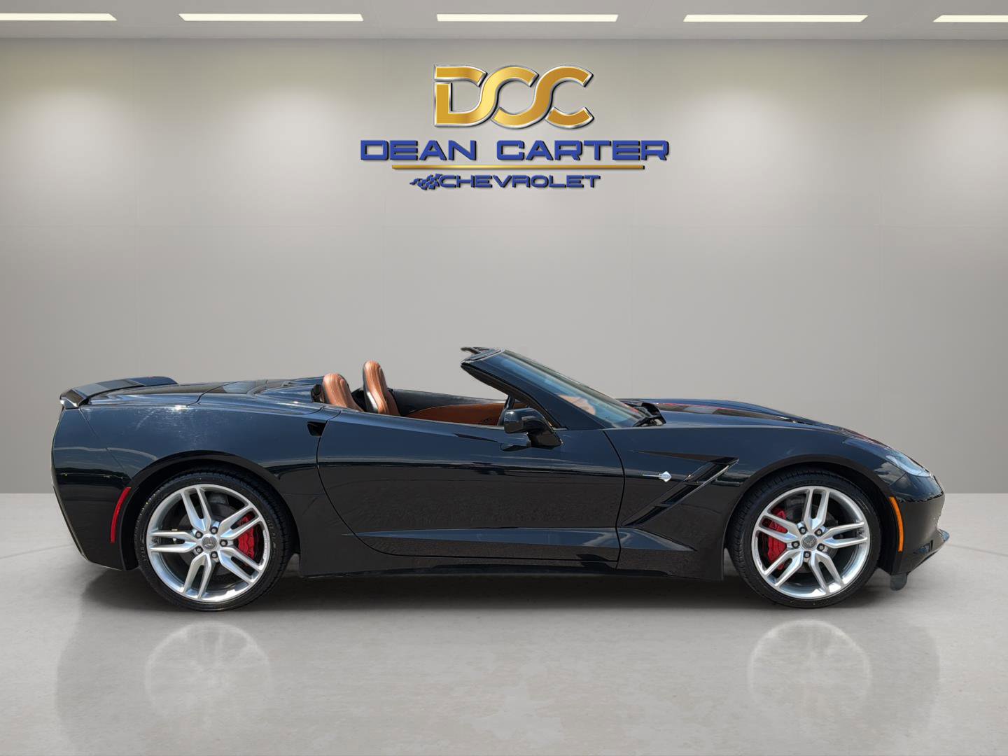 Used 2015 Chevrolet Corvette Stingray Convertible w/ 3LT Preferred Equipment Group RWD image 6