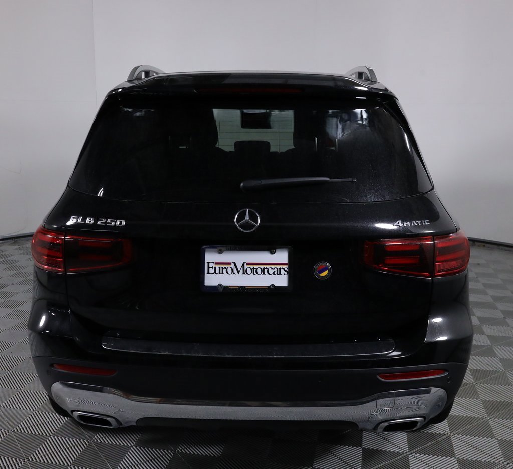 Certified 2025 Mercedes-Benz GLB 250 4MATIC image 5