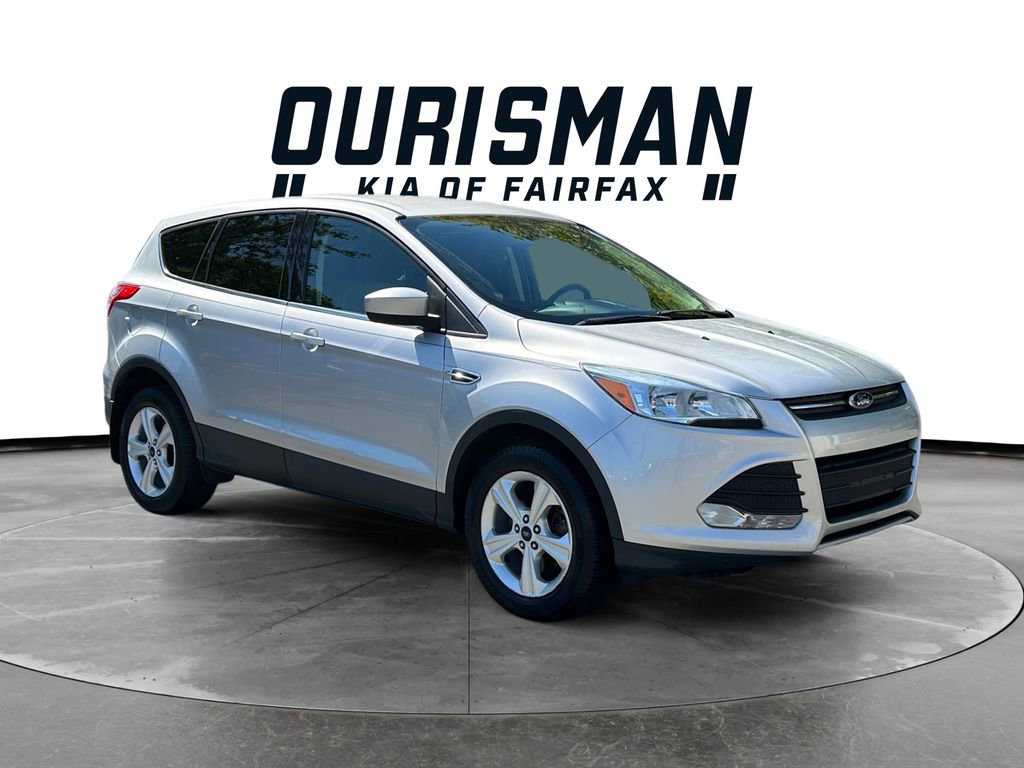 Used 2016 Ford Escape SE AWD/4WD image 1