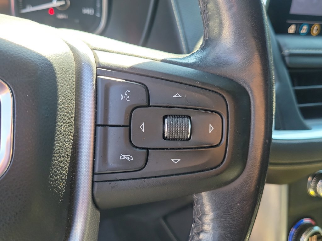 Used 2021 GMC Yukon SLT w/ SLT Premium Package AWD/4WD image 32