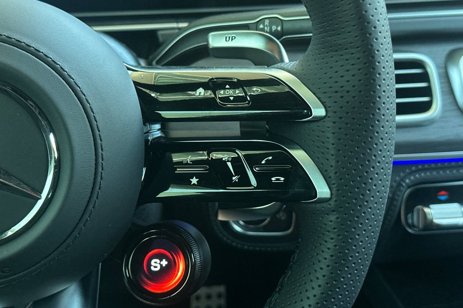 New 2026 Mercedes-Benz GLS 63 AMG 4MATIC image 26