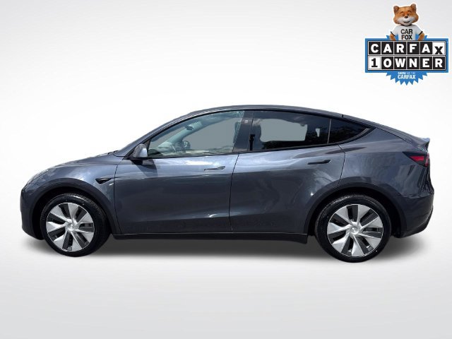 Used 2023 Tesla Model Y Long Range AWD/4WD image 2