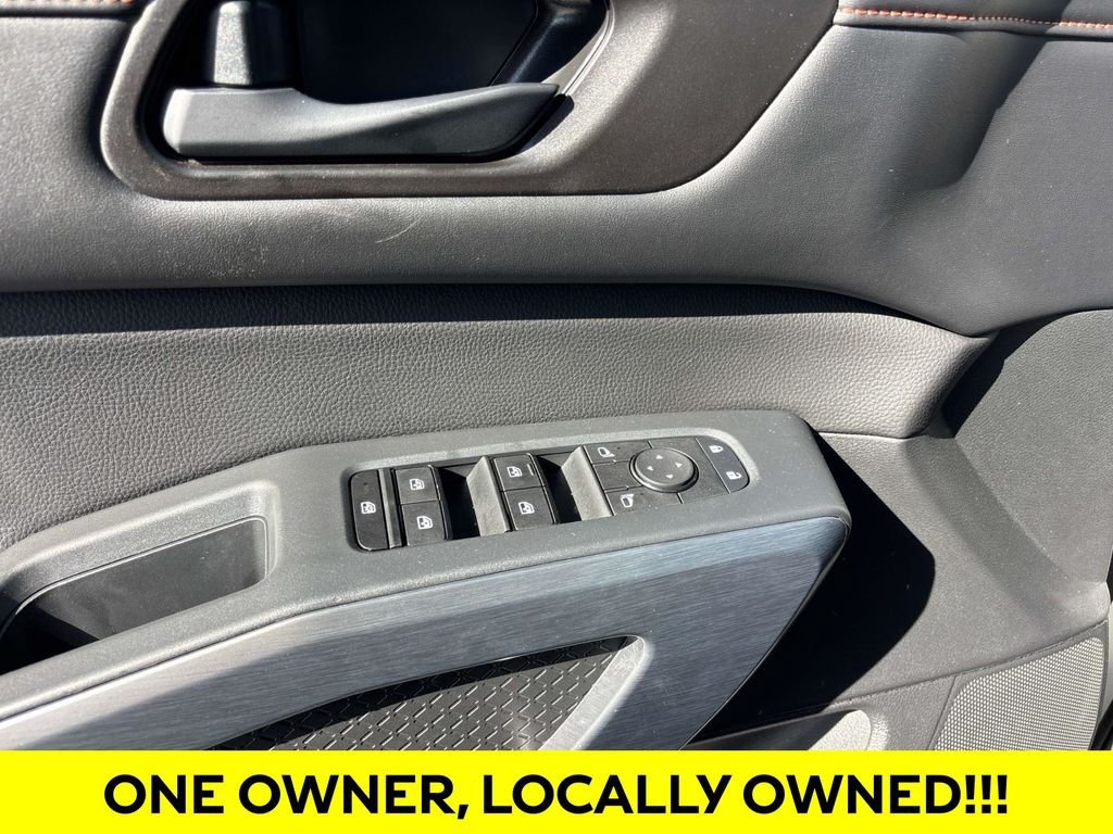 Used 2024 Nissan Pathfinder Rock Creek AWD/4WD image 16