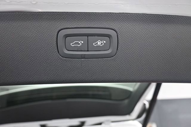 Used 2026 Volvo XC90 B6 Ultra w/ Protection Package Premier AWD/4WD image 25