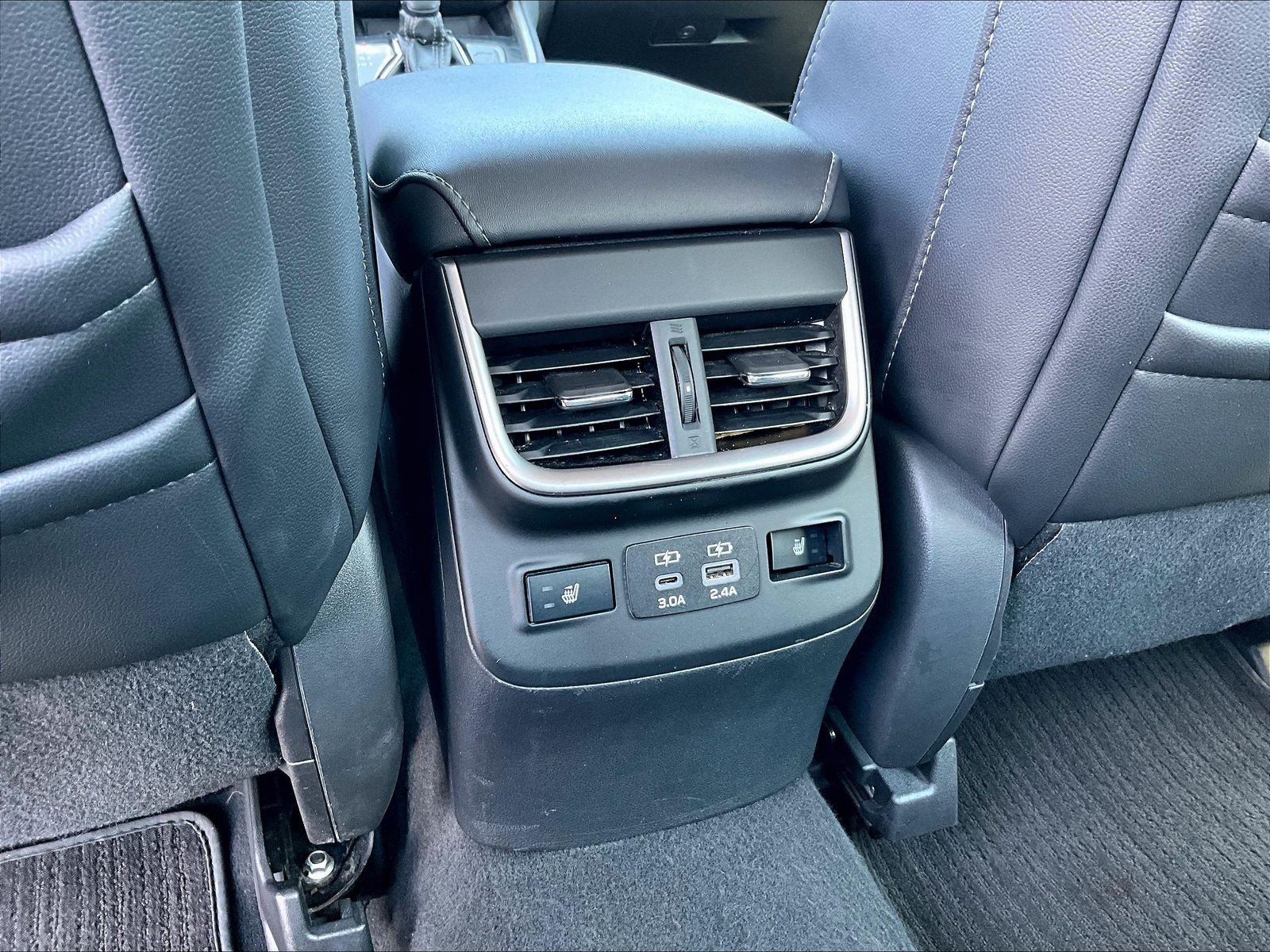 Used 2024 Subaru Legacy Limited AWD/4WD image 10