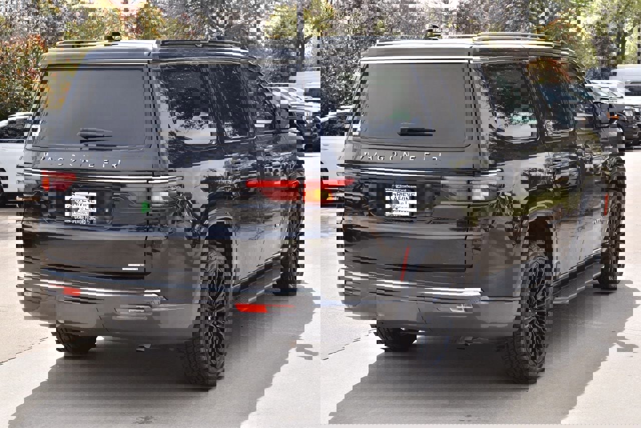 Used 2022 Jeep Wagoneer Series III w/ Rear Seat Video Group 1 image 8