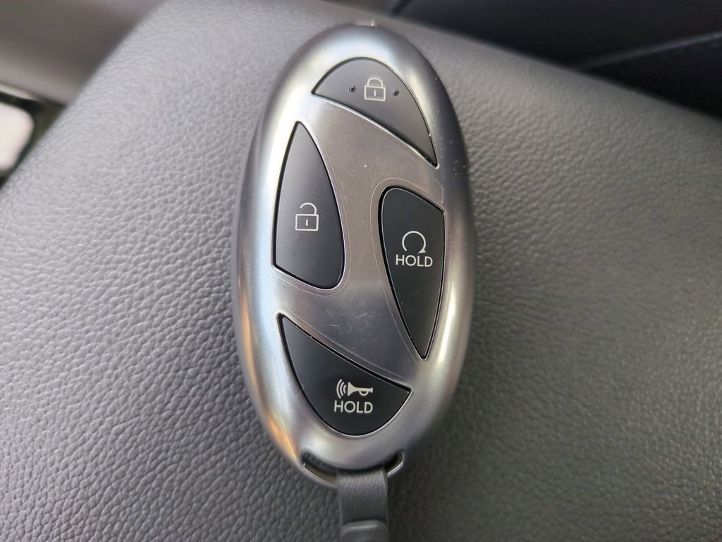 New 2026 Hyundai Elantra Limited image 38