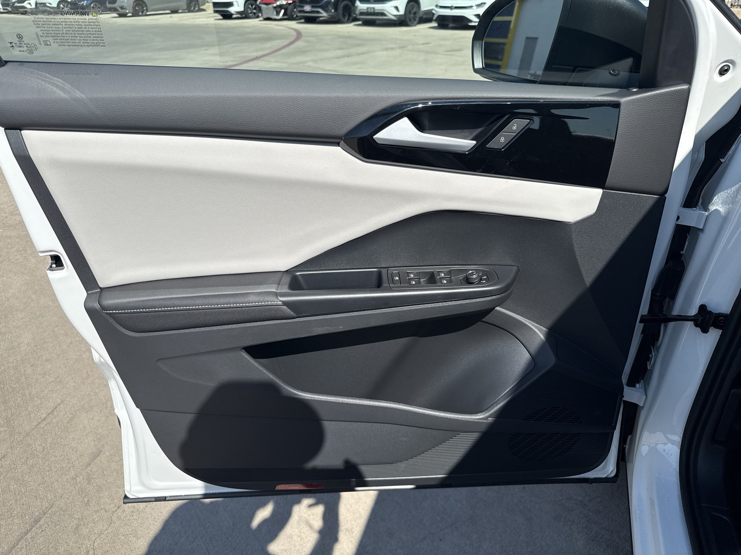 New 2027 Volkswagen Taos S FWD image 10