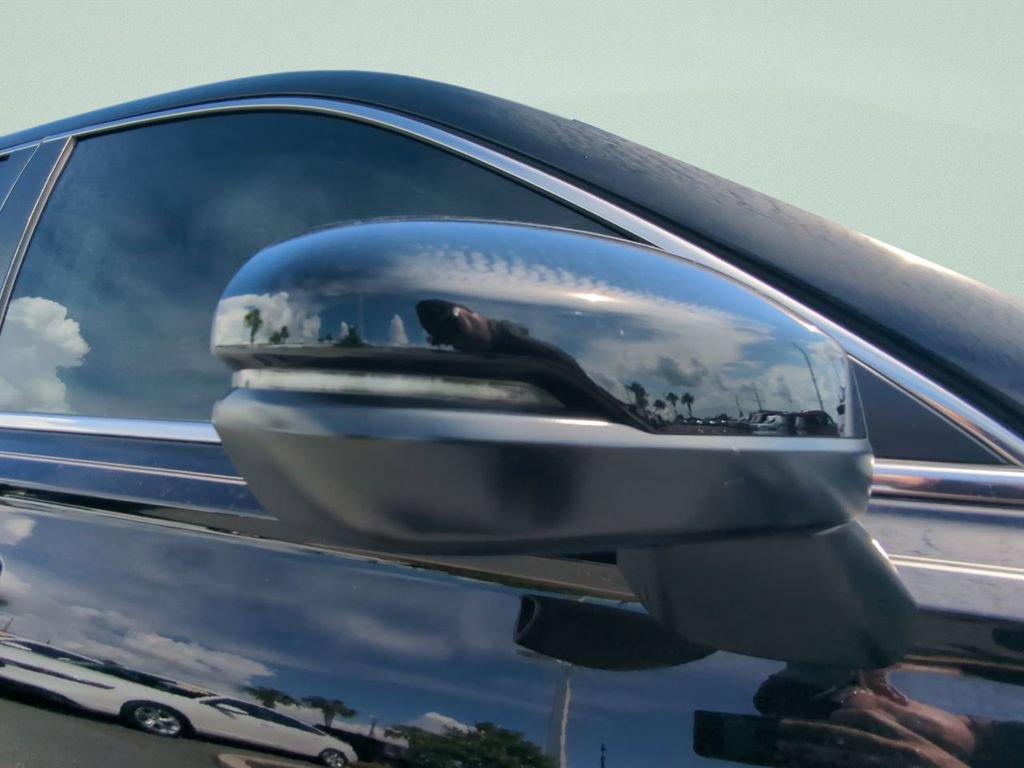 Certified 2025 Honda CR-V EX image 28