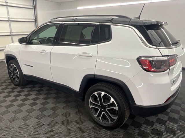 Used 2022 Jeep Compass Limited AWD/4WD image 21