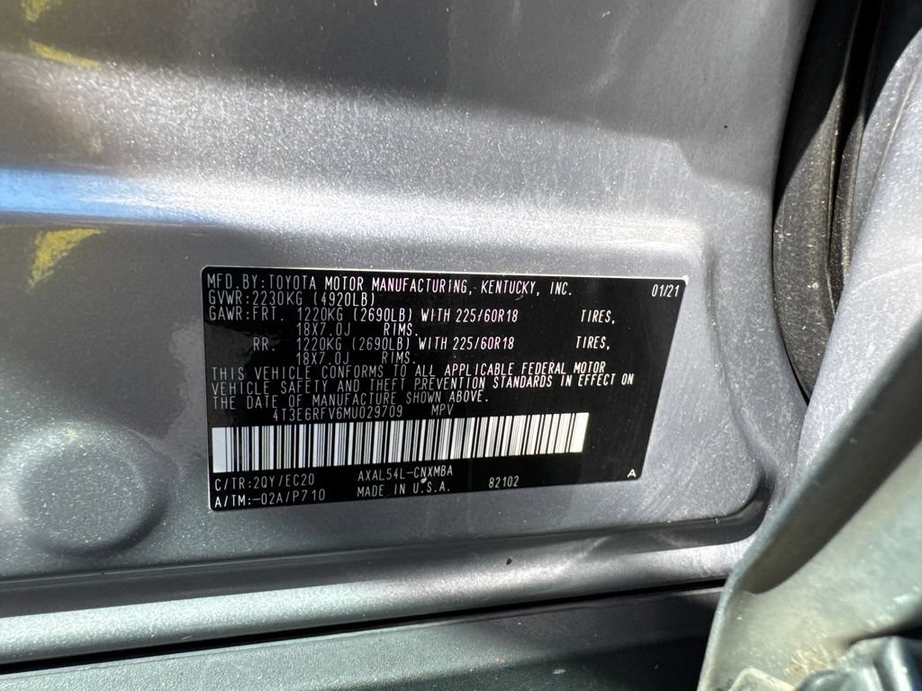 Used 2021 Toyota RAV4 XSE AWD/4WD image 30