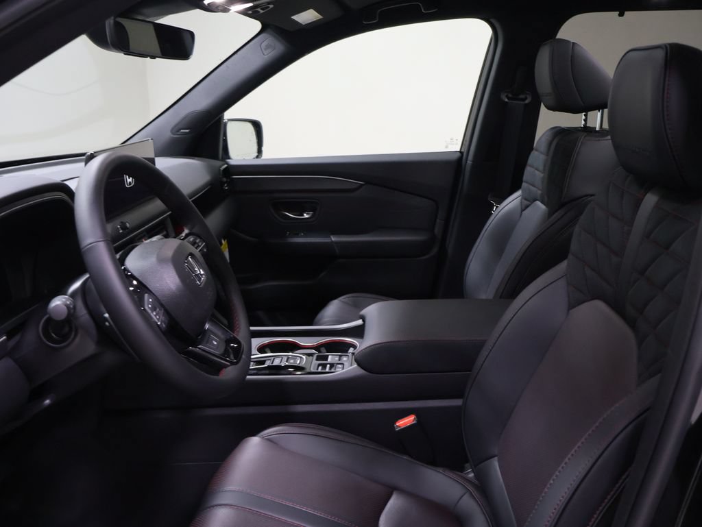 New 2026 Honda Pilot Black Edition image 11