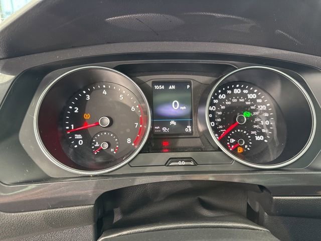 Used 2021 Volkswagen Tiguan SE w/ Panoramic Sunroof Package AWD/4WD image 26