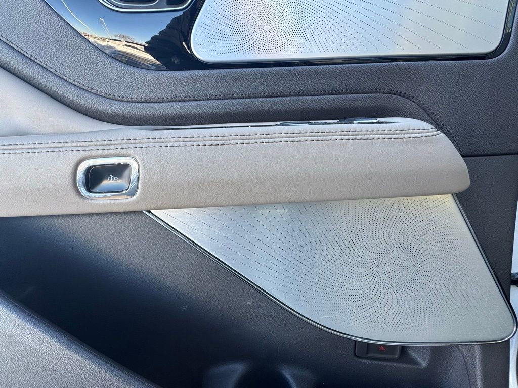 Used 2021 Lincoln Aviator Reserve w/ Equipment Group 202A image 13