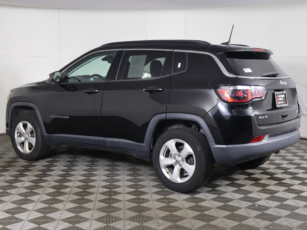 Used 2019 Jeep Compass Latitude w/ Cold Weather Group AWD/4WD image 7