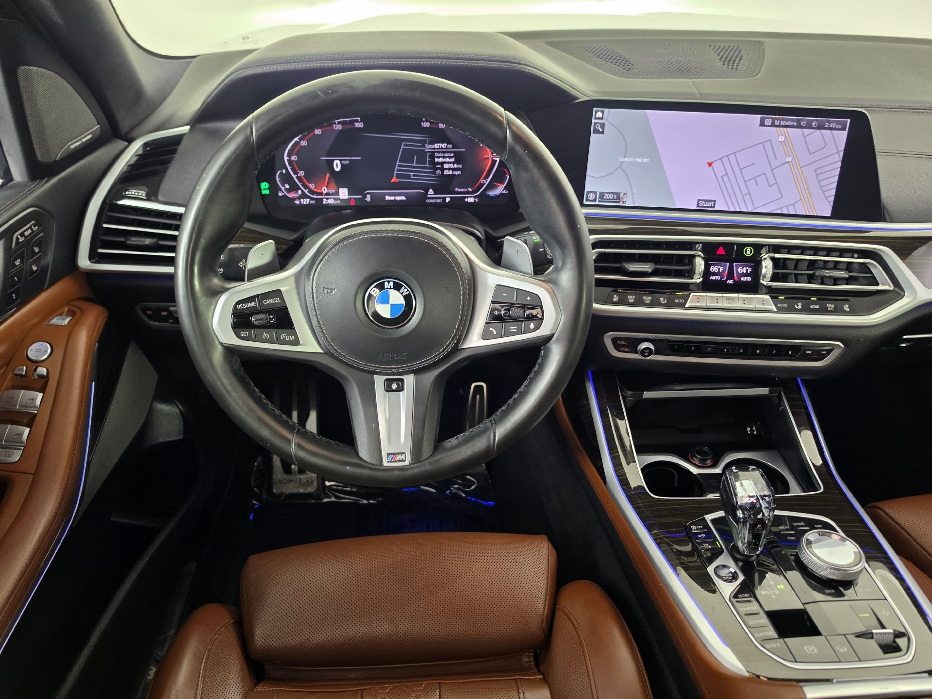 Used 2021 BMW X7 xDrive40i w/ M Sport Package AWD/4WD image 22