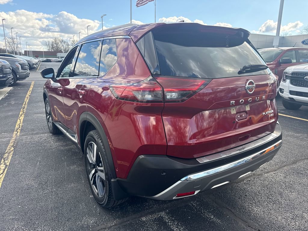Used 2021 Nissan Rogue Platinum AWD/4WD image 11