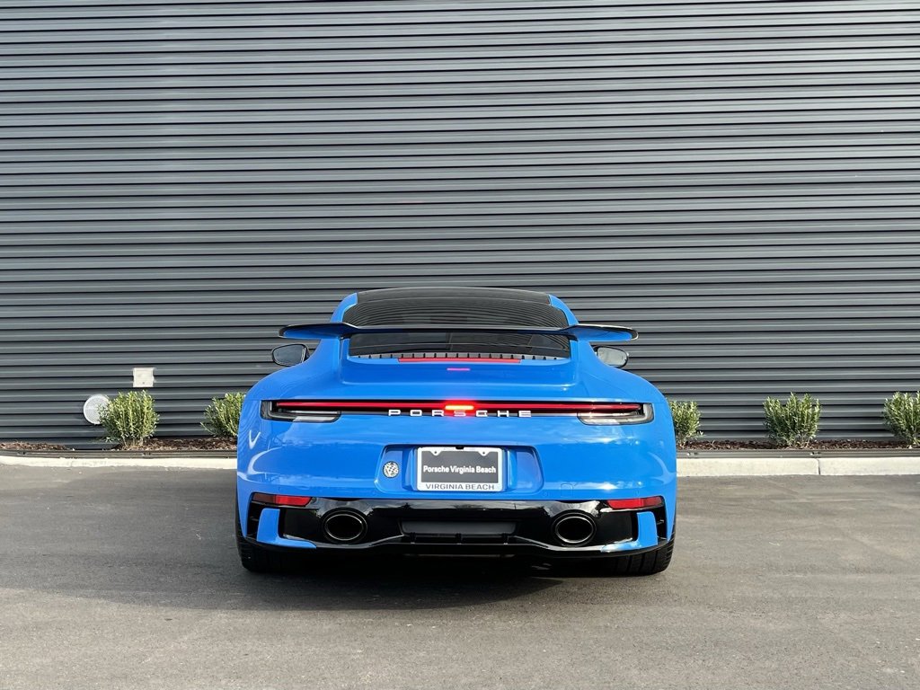 Used 2024 Porsche 911 Carrera 4S w/ Premium Package image 6