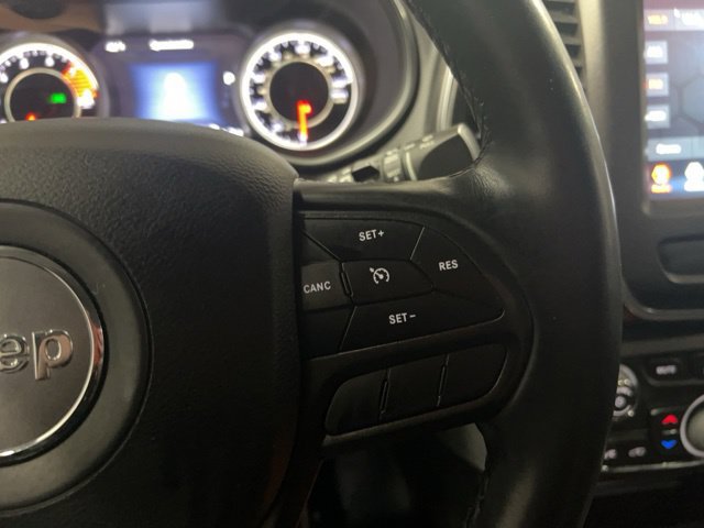 Used 2020 Jeep Cherokee Trailhawk w/ Cold Weather Group AWD/4WD image 28