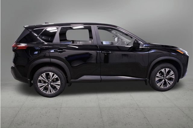 Used 2023 Nissan Rogue SV image 6