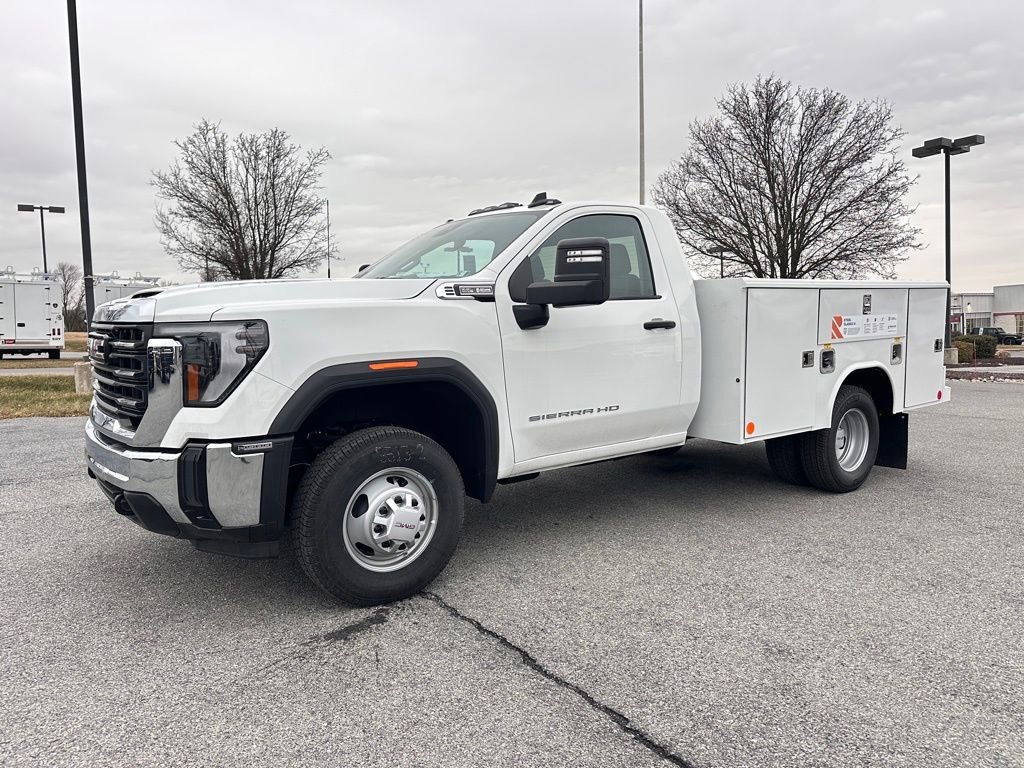 New 2025 GMC Sierra 3500 Pro w/ Convenience Package video 2