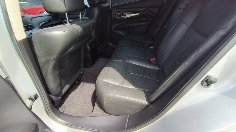 Used 2013 INFINITI M37 x w/ Premium Pkg AWD/4WD image 10