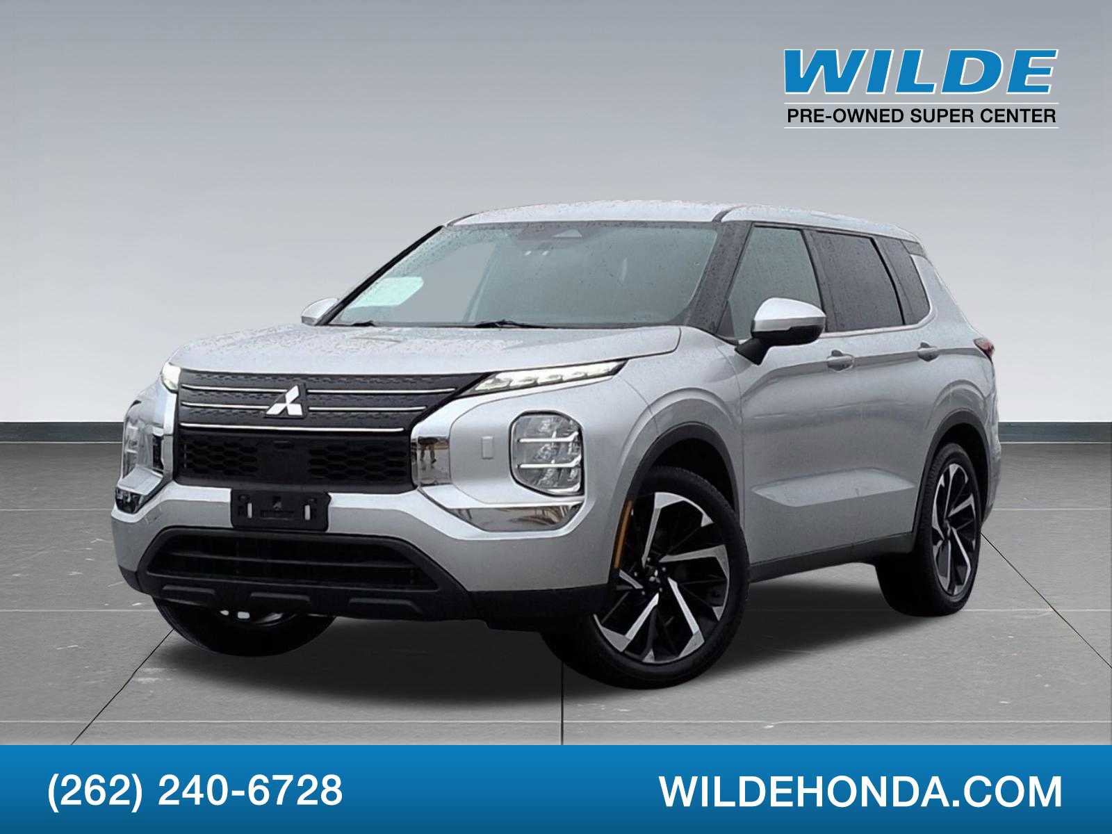 Used 2022 Mitsubishi Outlander ES image 1