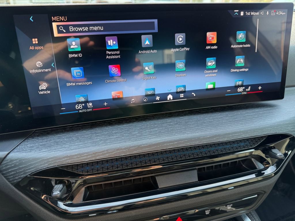 Certified 2025 BMW 230i xDrive Coupe w/ M Sport Package AWD/4WD image 25