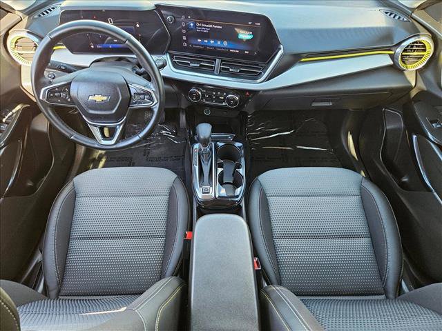 Used 2026 Chevrolet Trax LT w/ LT Convenience Package image 20