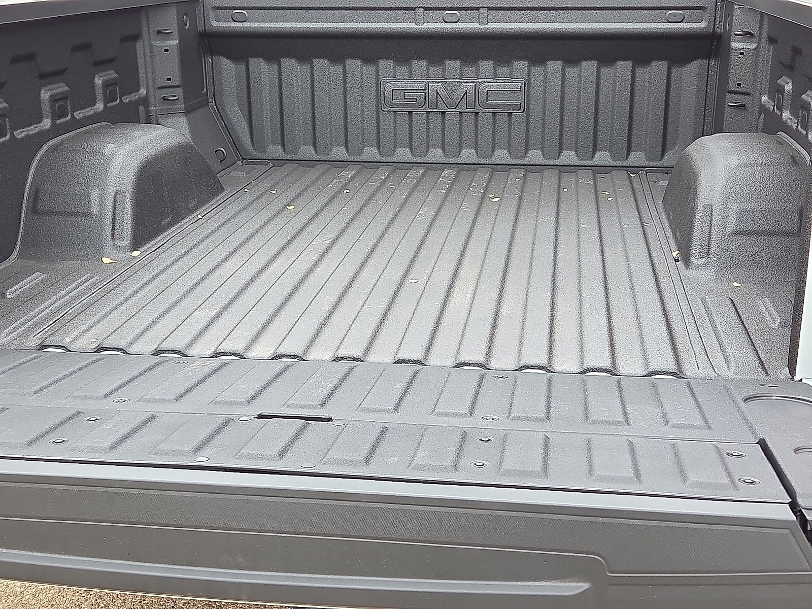 New 2026 GMC Sierra 1500 AT4 w/ AT4 Premium Package image 8