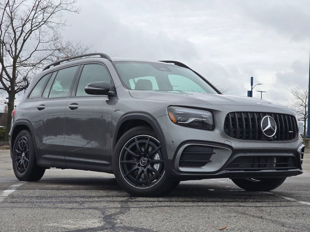 New 2025 Mercedes-Benz GLB 35 AMG 4MATIC