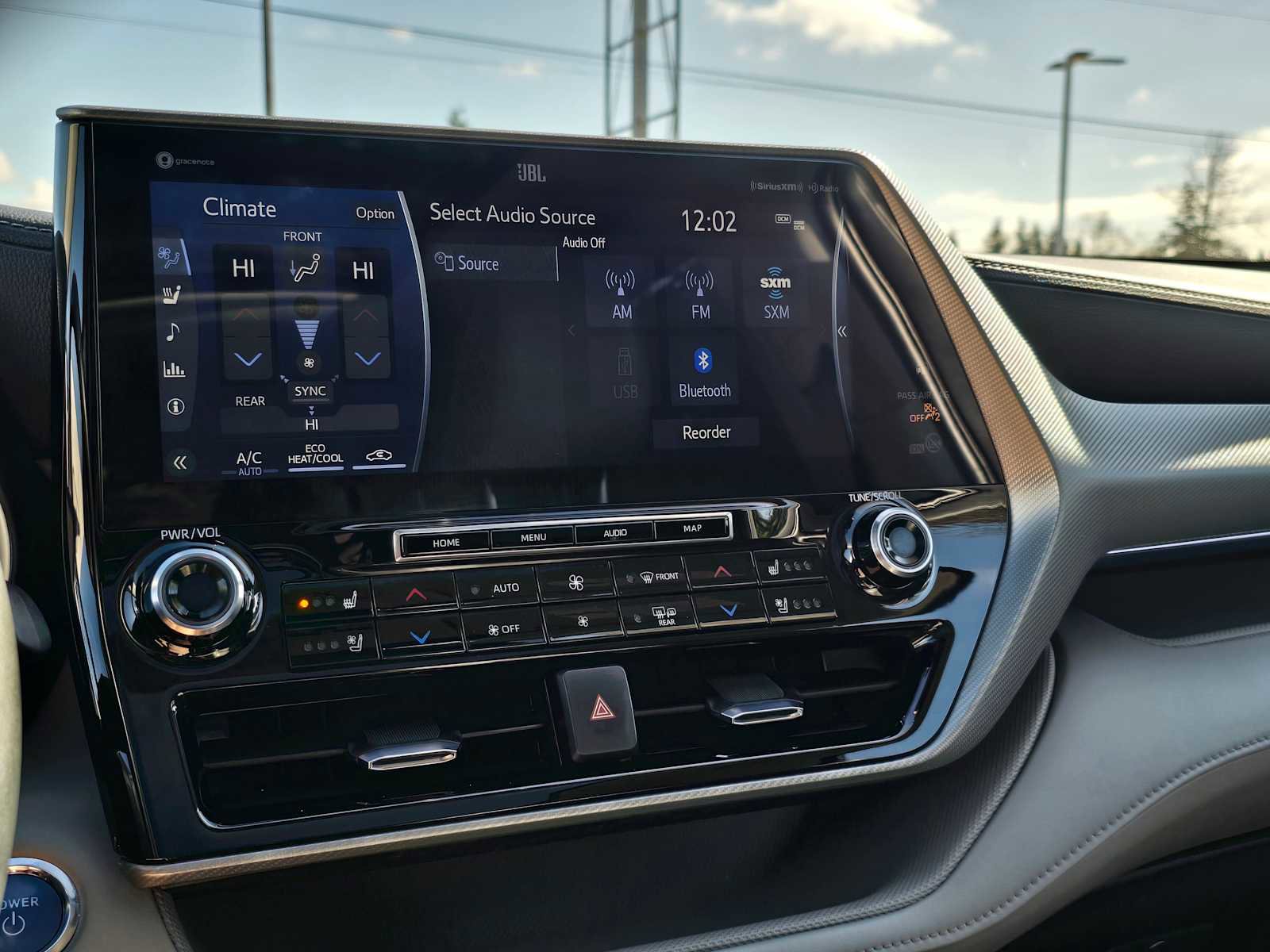 Used 2022 Toyota Highlander Platinum image 29