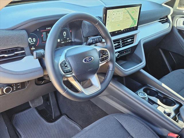 New 2026 Ford Explorer Active image 3