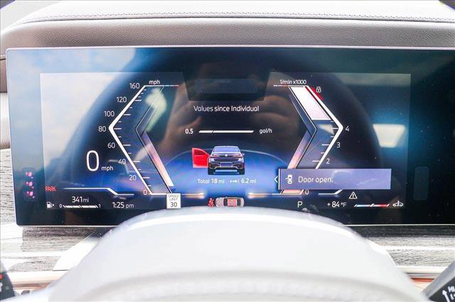 New 2025 BMW 760i xDrive image 14