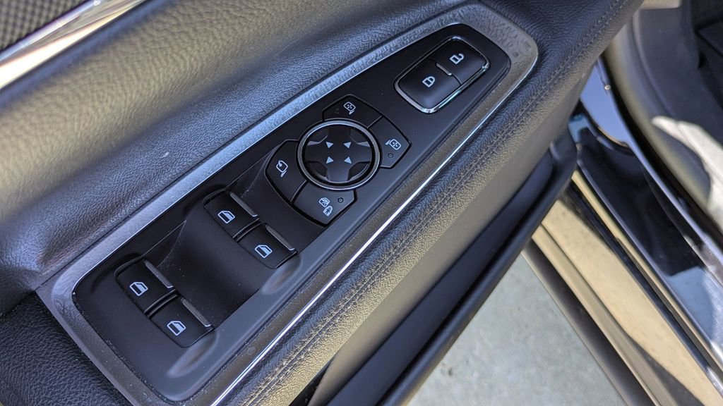 Used 2020 Lincoln Continental Reserve FWD image 7