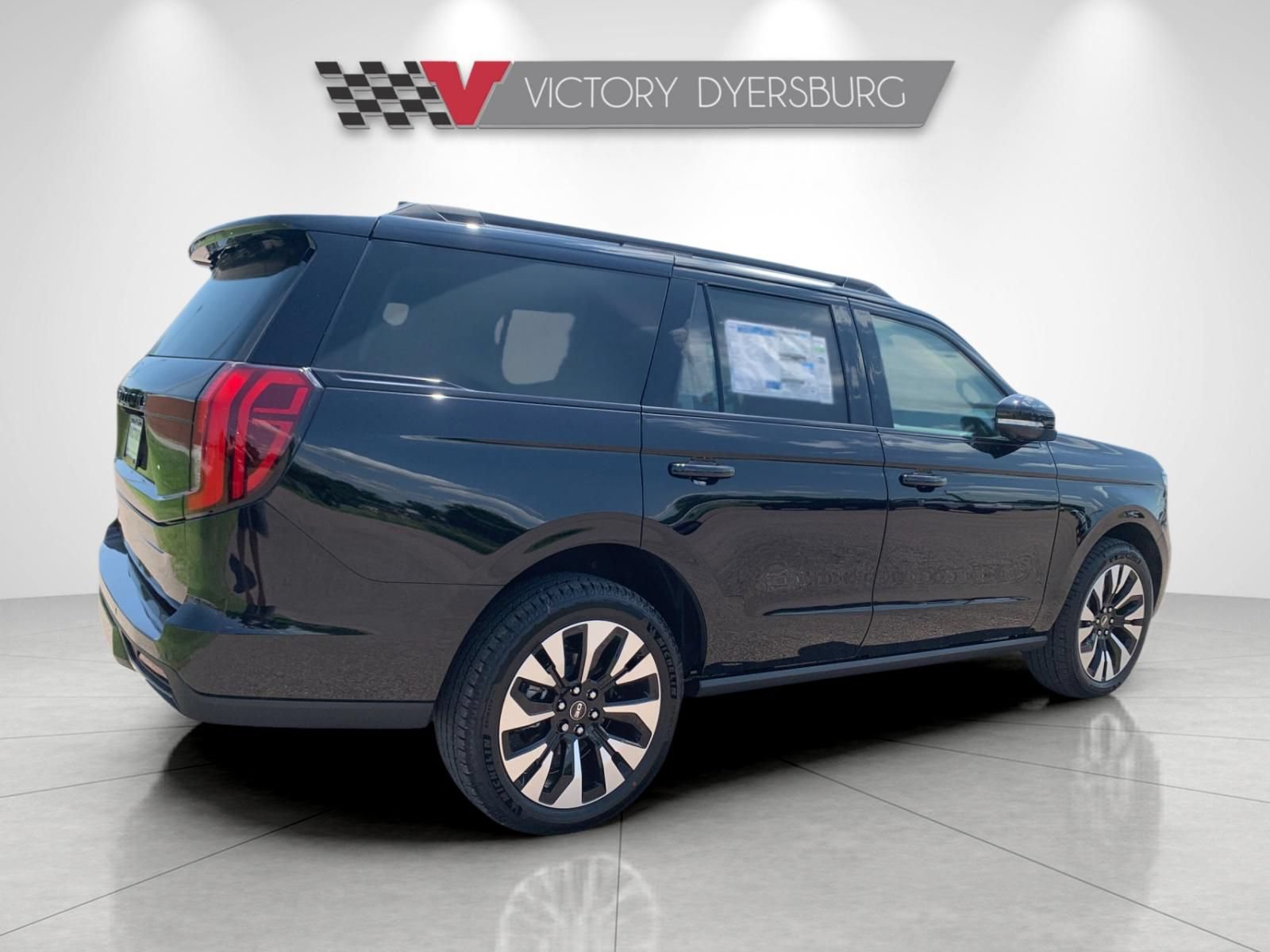 New 2027 Ford Expedition Platinum RWD image 4