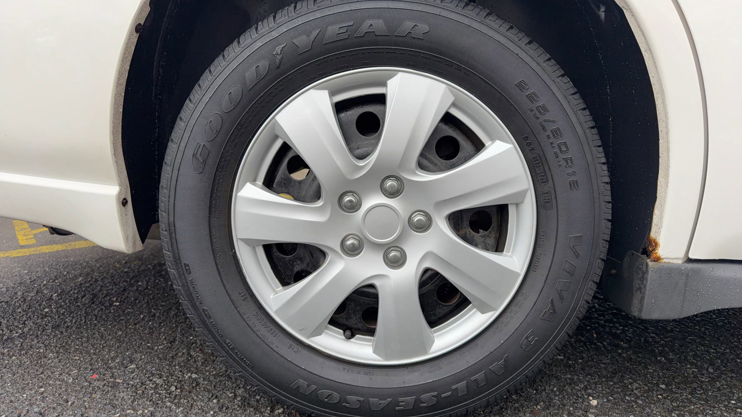 Used 2004 Chevrolet Impala Sedan image 11