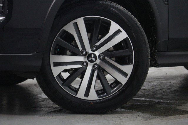 New 2026 Mitsubishi Outlander Sport ES image 3