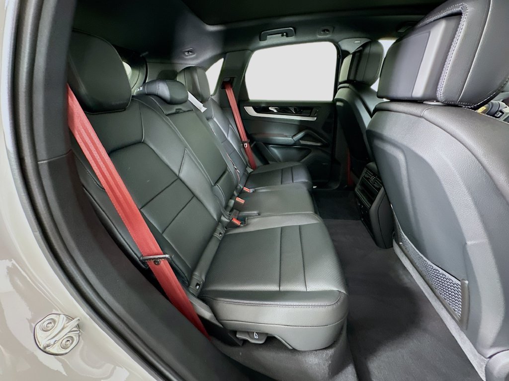 New 2026 Porsche Cayenne S AWD/4WD image 29