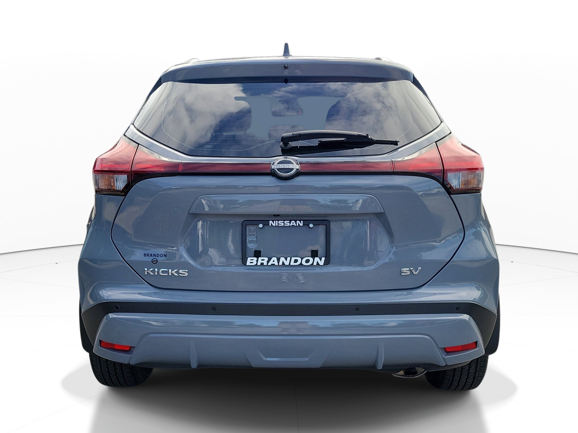 Certified 2023 Nissan Kicks SV FWD image 6