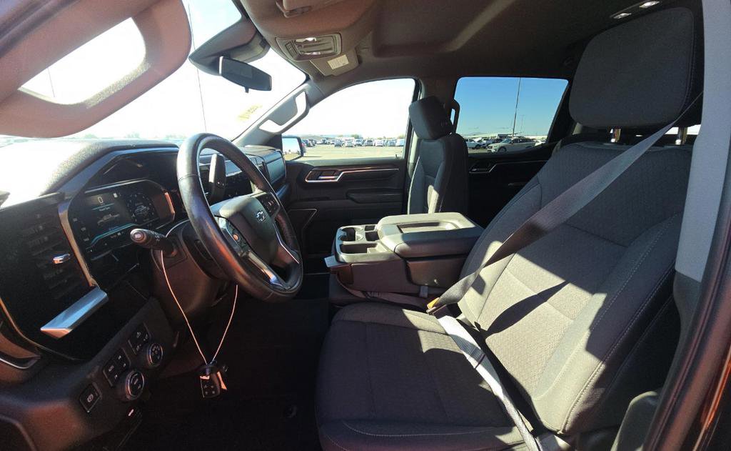 Used 2022 Chevrolet Silverado 1500 RST image 5