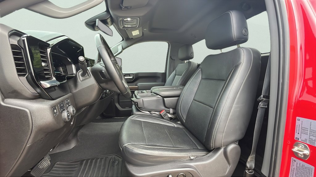 Used 2025 Chevrolet Silverado 2500 LT AWD/4WD image 13