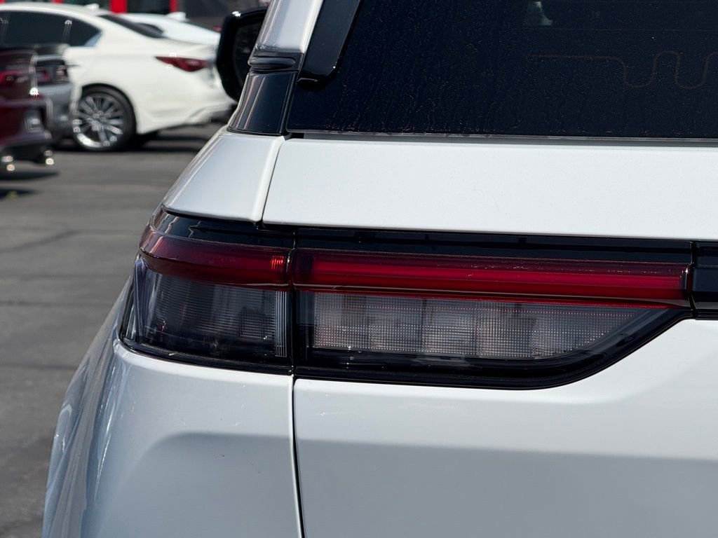 New 2026 Jeep Grand Cherokee Limited Reserve image 12