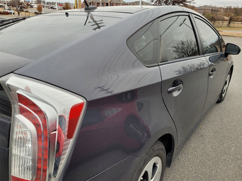 Used 2013 Toyota Prius Two image 5