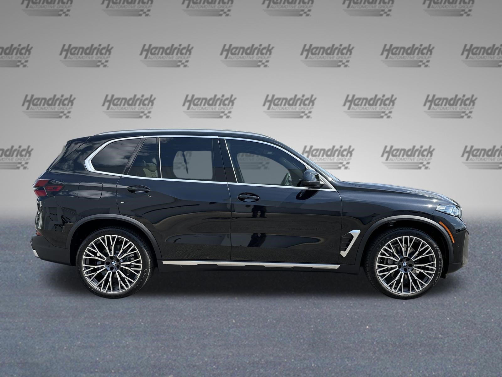 Certified 2026 BMW X5 xDrive40i AWD/4WD image 9