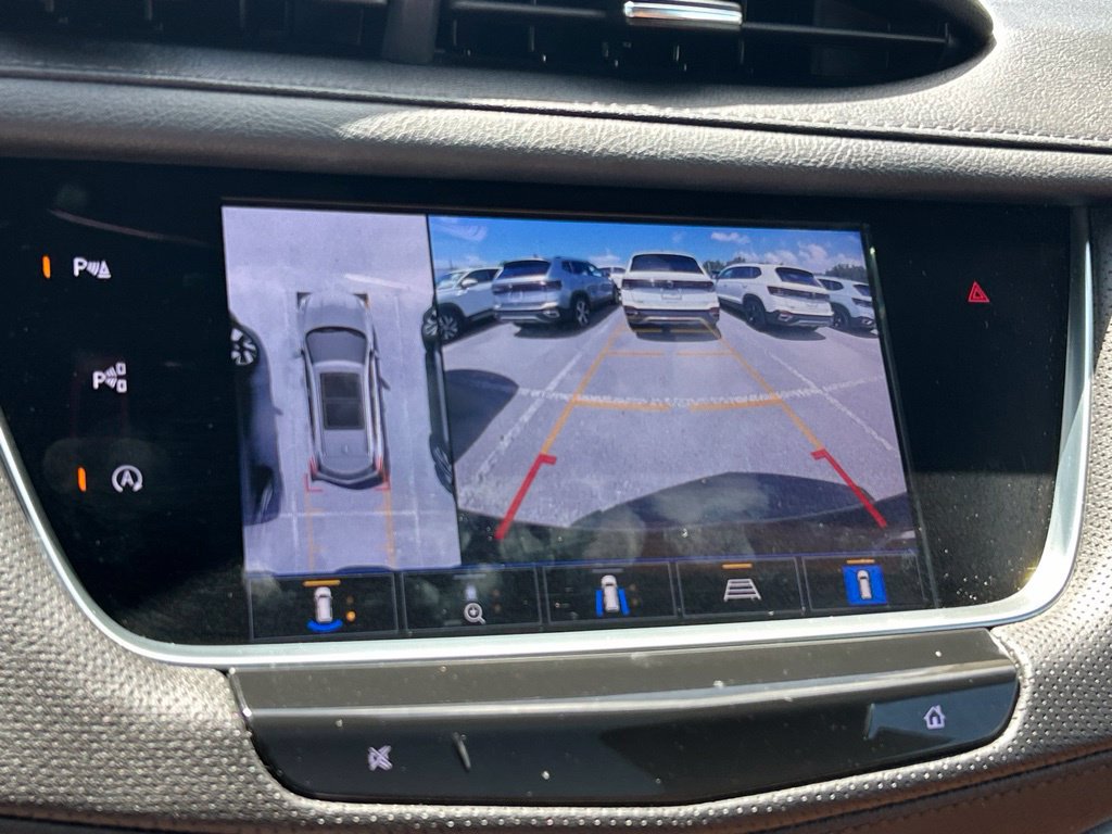 Used 2024 Cadillac XT5 Premium Luxury w/ Technology Package FWD image 36