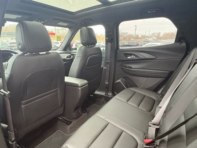 Used 2022 Chevrolet TrailBlazer ACTIV w/ Sun and Liftgate Package image 18