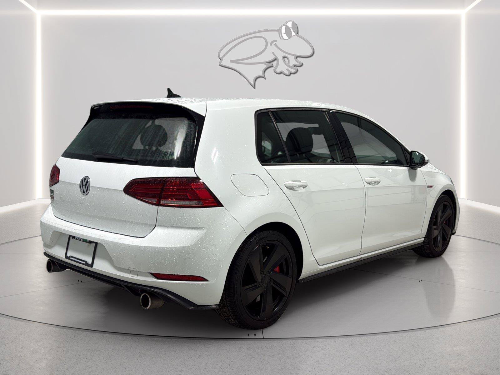 Used 2020 Volkswagen Golf 4-Door FWD image 5