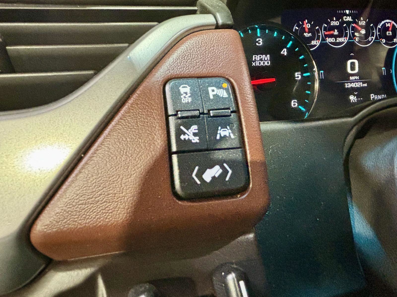 Used 2017 Chevrolet Tahoe Premier image 25