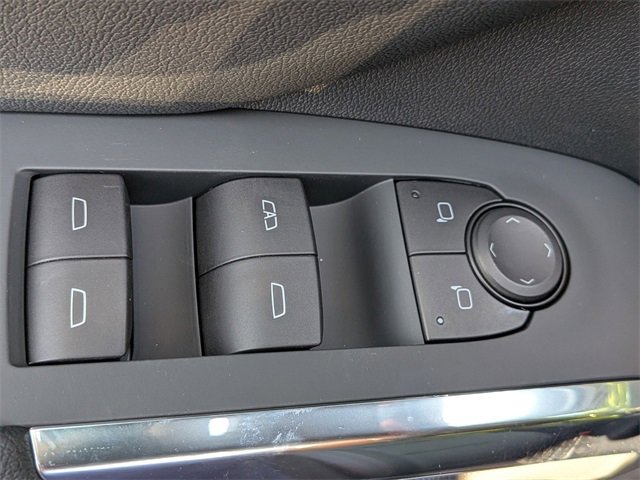 New 2026 Chevrolet Traverse Z71 w/ Driver Confidence Package image 12